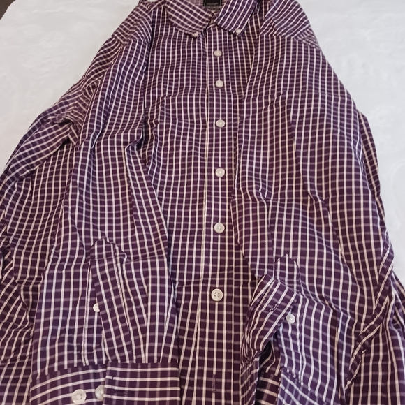 Arrow Button Down Shirt XXL - Picture 2 of 4